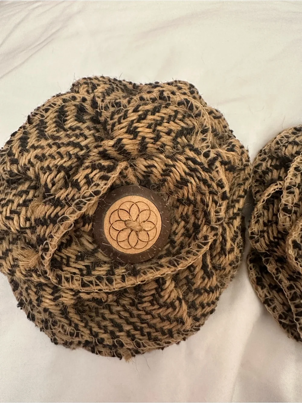 Woven Black and Brown Curtain Clip Set
